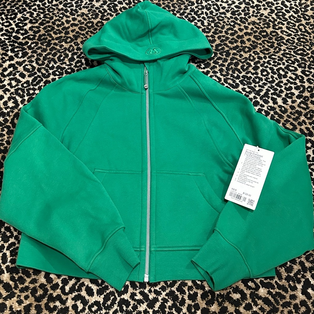 Lululemon Raceway Green Scuba NWT